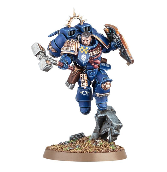Warhammer: Captain with Jump Pack and Relic Shield