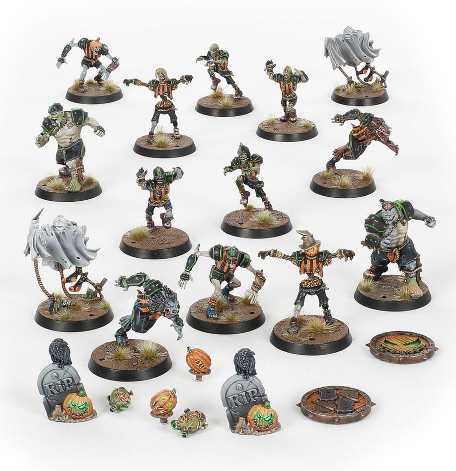 Warhammer: Necromantic Horror Blood Bowl Team – The Wolfenburg Crypt-stealers